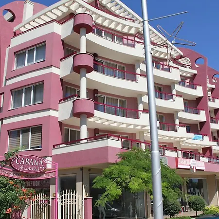 公寓 Club Complex 内塞伯尔