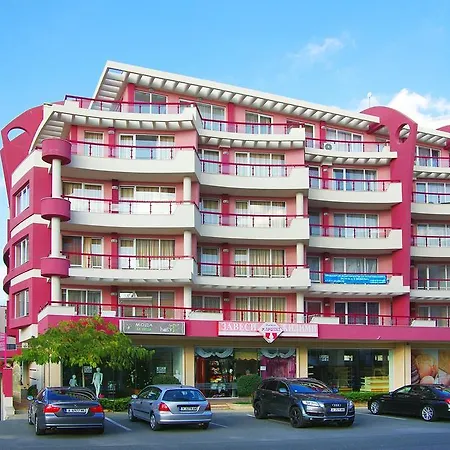 Club Complex 公寓