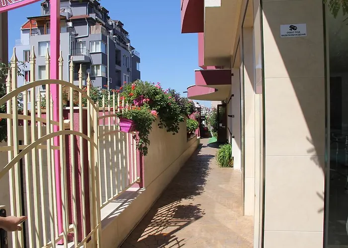 Club Complex Neszebar